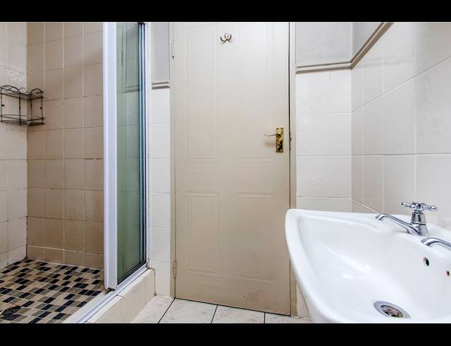 2 BEDROOM APARTMENT TO LET IN HYDE PARK